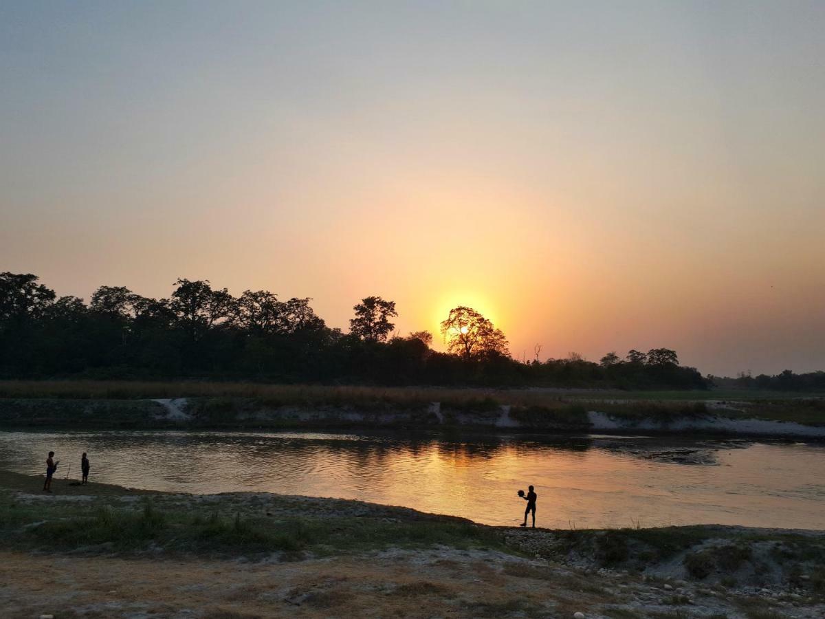 Sunsetview Bardia Lodge *